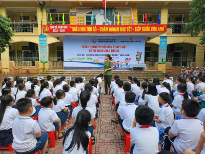 Tuyên truyền phổ biến pháp luật về an toàn giao thông năm học 2023-2024