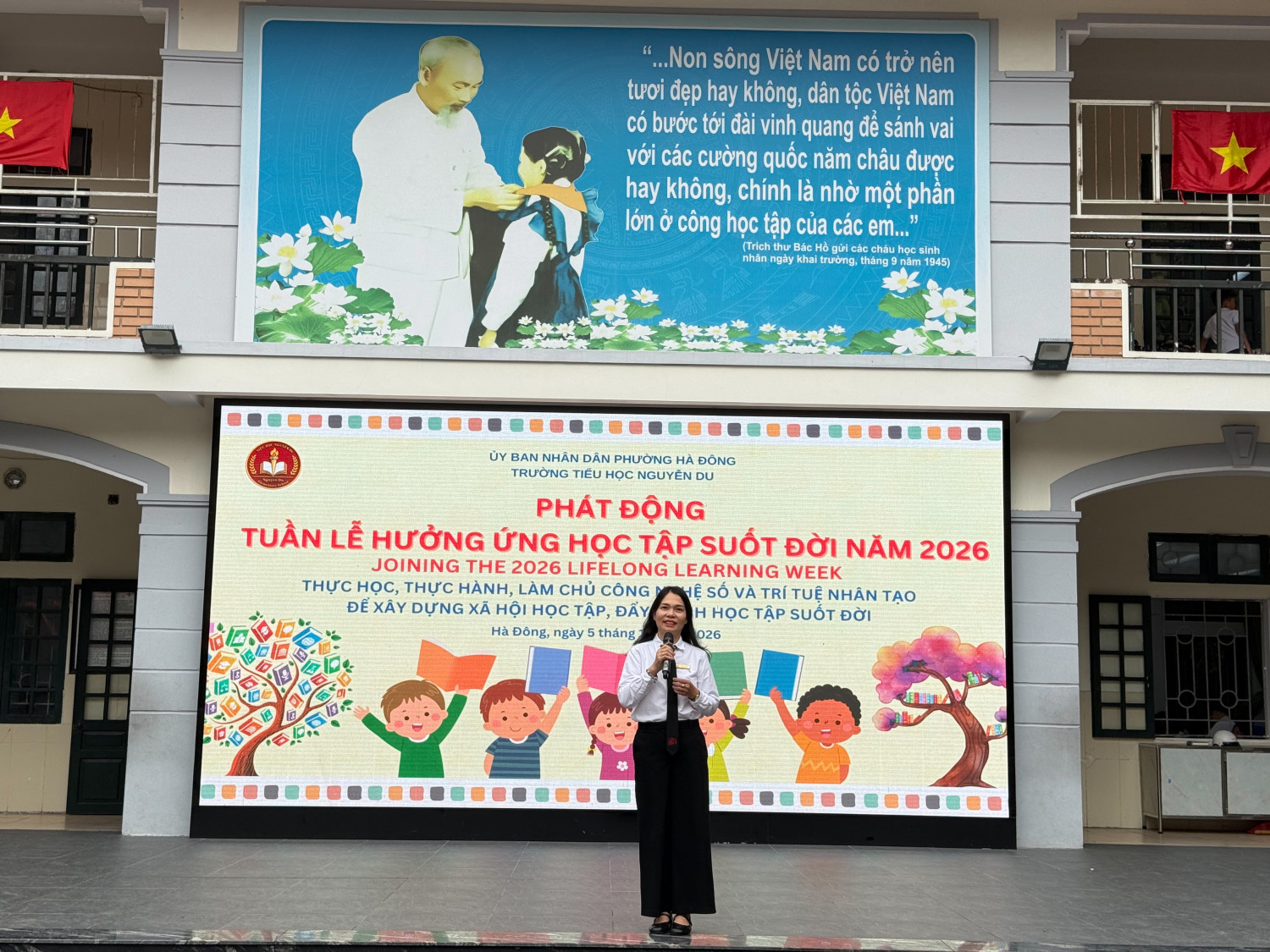 GIỜ SINH HOẠT DƯỚI CỜ – LAN TỎA TRI THỨC, KHƠI NGUỒN SÁNG TẠO, TỰ HÀO TRUYỀN THỐNG